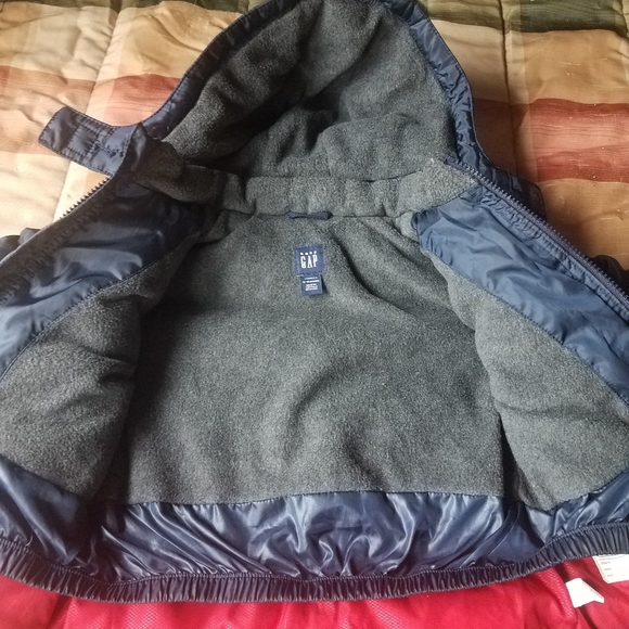 Toddler winter coat - Picture 3 of 4